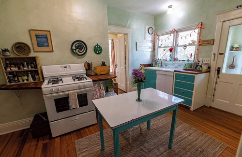 Vermillion House | Bohemian 3-bedroom house with private yard in charming neighborhood