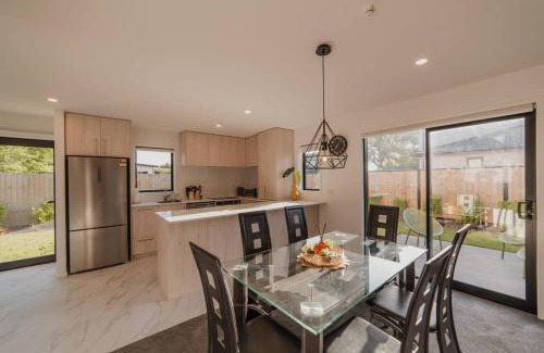 Upper Riccarton House | Bohemian Bliss in Mohua Lane - Your 4BR Haven