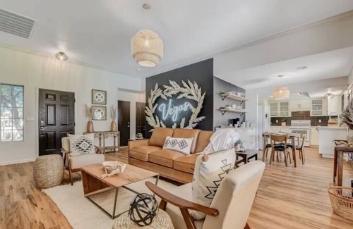 McCullough Hills House | Bohemian Dream Home 15 minutes from Las Vegas Strip!