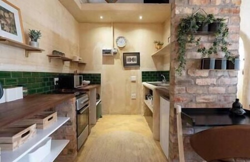 Stellenbosch Apartment | Bohemian Private Flat, Aircon, Secure Parking