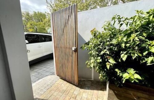 Stellenbosch Apartment | Bohemian Private Flat, Aircon, Secure Parking