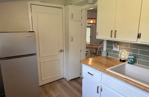 Bay City House | Boho beach cottage style 2 bedroom home