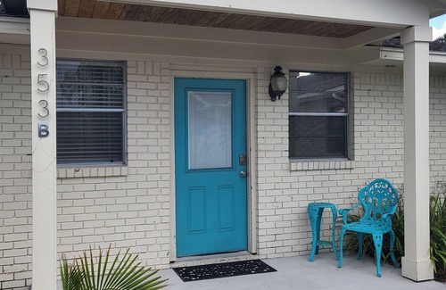 Jacksonville Beach Apartment | Boho Beach Getaway w/hot tub & day spa! 3minute walk to the beach