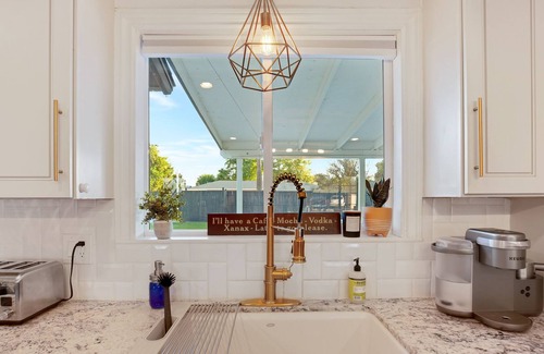 Mesa House | Boho Bungalow: Resort style backyard w/ diving pool & putting green