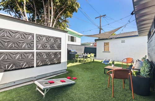 North Pacific Beach Apartment | Boho Bungalow Studio Walk to Beach
