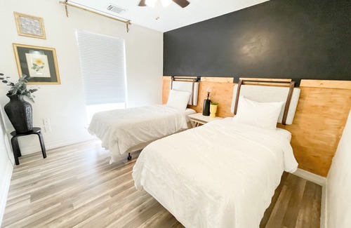 Humble House | Boho Chic Cottage Near IAH