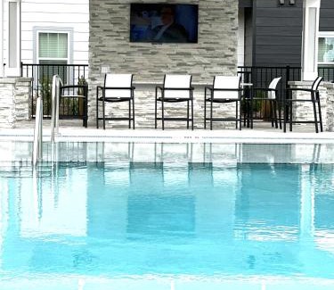 Lake Buena Vista Apartment | Boho Chic Luxury Retreat 5 Min to Parks & Food