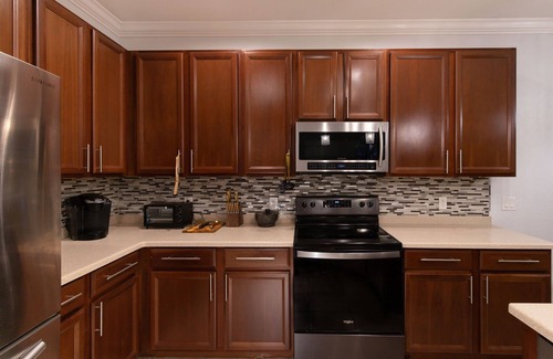 Westminister House | Boho Gator Lux 2 Ft. Myers