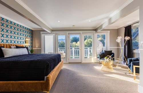 Northwood Hotel | Boho Manor Resort - Studio G