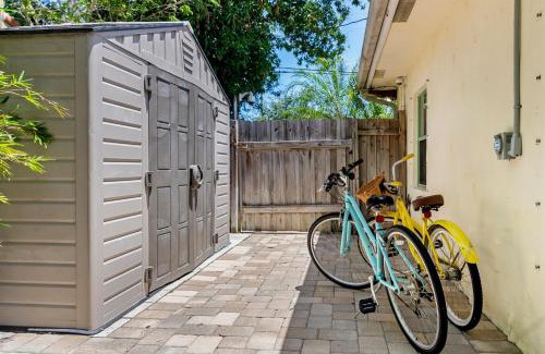 Southwest House | Boho Paradise W Heated Saltwater Pool & Suite