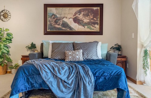 Bridlewood House | Boho Peace Palace Full Suite