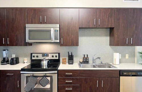 Beverly Hills Apartment | BOHO Style Home LA -Free Parking 10min To Cedars