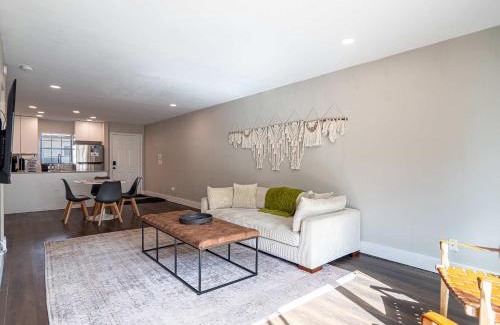 University House | Boho Townhouse near USF