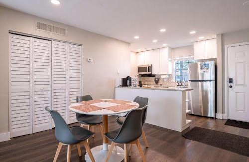 University House | Boho Townhouse near USF