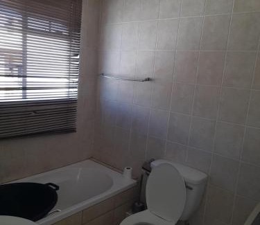Potchefstroom House | Boiketlong Stay