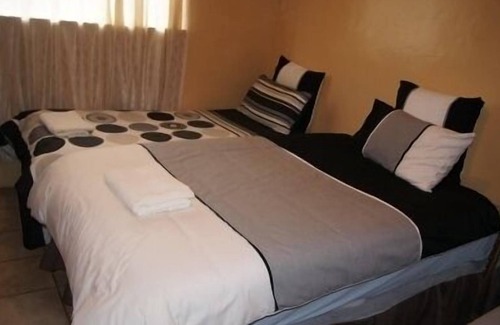 Mokhotlong House | Boikhethelo Guest House