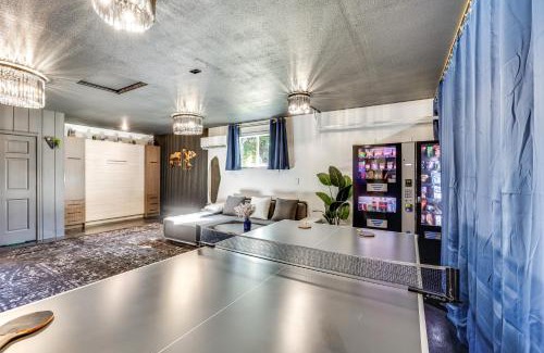 West Valley House | Boise Home with Hot Tub, Yard about 5 Mi to Dtwn!