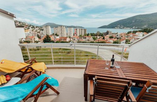 Trebesinj Apartment | Boka View