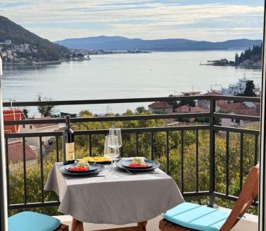 Kamenari Apartment | Boka Vista Sea View & Swimming pool
