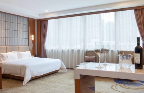 Nanhai Hotel | Bolailitai Hotel