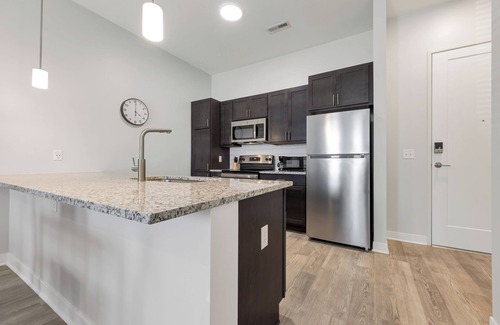 St. Peters Apartment | Bold 2114 I Corporate 1 Bedroom Apartment