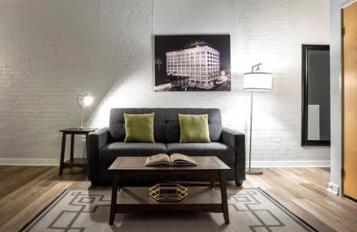 Mile Square Apartment | BOLD 2BR 2BA In The Block Apartment by CozySuites!