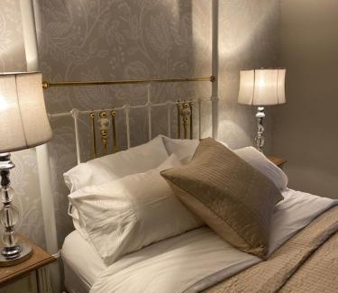 Combs Bed & Breakfast | Bolefield House 1
