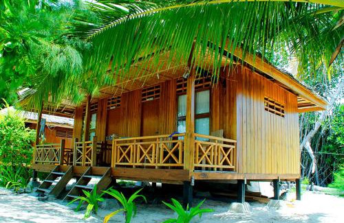 Batudaka Island Resort | Bolilanga Island Resort - Togean Island