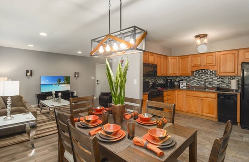 Bolingbrook House | Bolingbrook Rental - Old Stone Rd