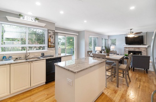 Bolingbrook House | Bolingbrook Rental - Jonathan Way