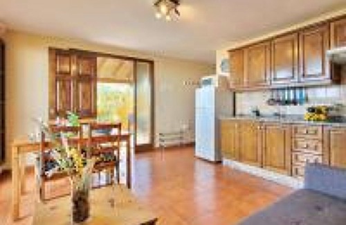 Las Cuevas Apartment | Bollullo Sunset Araguaney