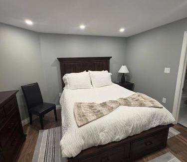 Uxbridge Bed & Breakfast | Bolster