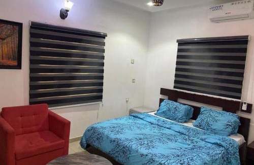 Igwuruta Hotel | Bom's Apartment Ltd