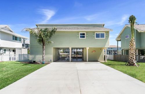 City-by-the Sea House | Bon Bini