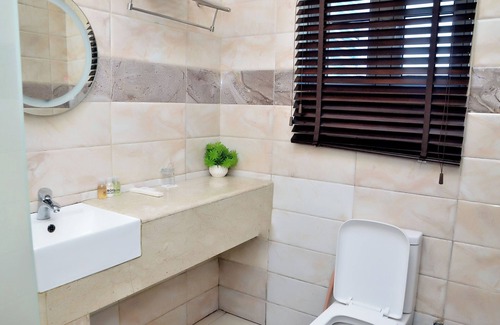 Warri Hotel | BON Hotel Hyatti Warri