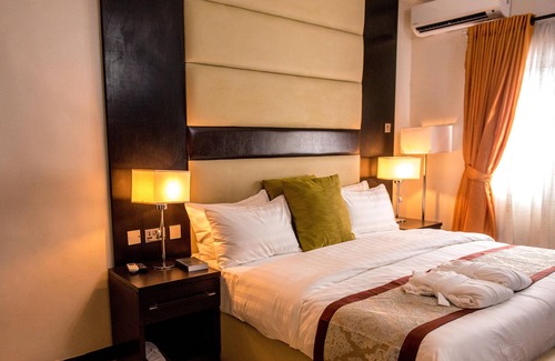 Warri Hotel | BON Hotel Hyatti Warri