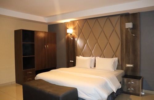 Awka Hotel | BON Hotel Smith City Awka