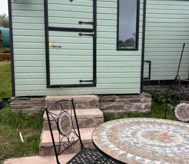 Talybont-on-Usk Apartment | Bon yr Llew, Coity Bach