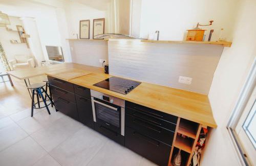 Toulouse East Apartment | BonAltitude - T3Bis - Sérénité, vue sur Pyrénées