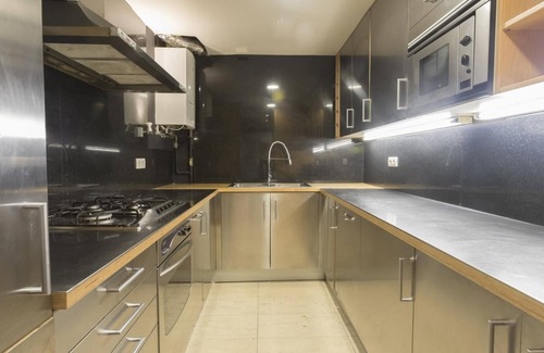 Sant Gervasi – la Bonanova Apartment | Bonanova attic apartment w/private terrace for 6