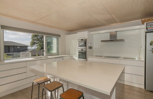 Pauanui House | Bonanza Beauty - Pauanui Holiday Home
