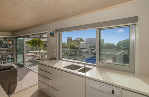 Pauanui House | Bonanza Beauty - Pauanui Holiday Home