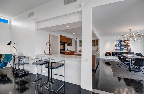 Twin Palms House | Bond House - Architectural Twin Palms!