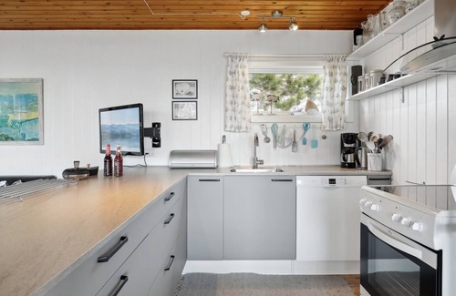 Boderne House | "Bondi" - 150m from the sea by Interhome