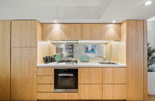 Bondi Beach Apartment | Bondi Pacific Studio - Managed by X Hospitality