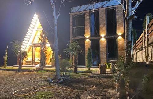 Kobuleti Villa | Bondo'S Cottage