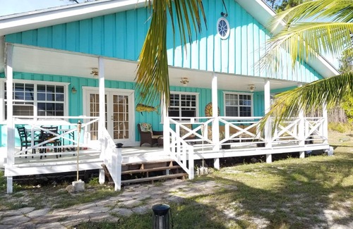 North Andros Cottage | Bone-fishing paradise- Eco-Friendly forest house
