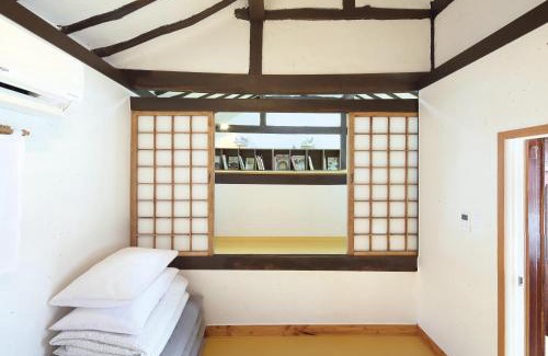 Panjuk-tong House | Bonghwangjae Hanok Guesthouse