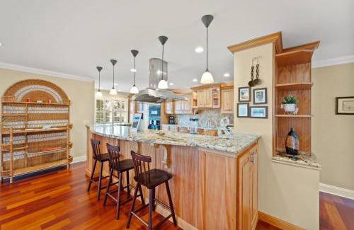 Bonita Springs Villa | Bonita Beach Waterfront Paradise