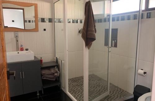 Santa Fe de la Laguna Villa | Bonita casa frente al lago